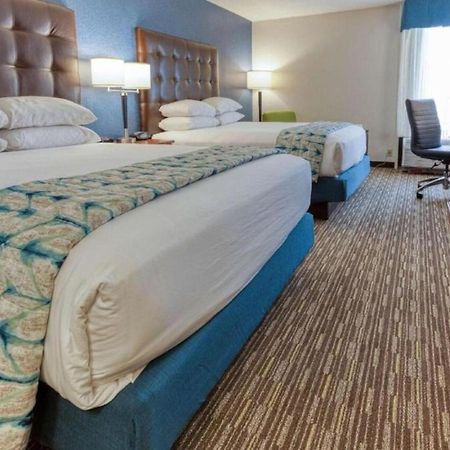 Heritage Inn & Suites St Louis Fenton, Trademark By Wyndham Esterno foto