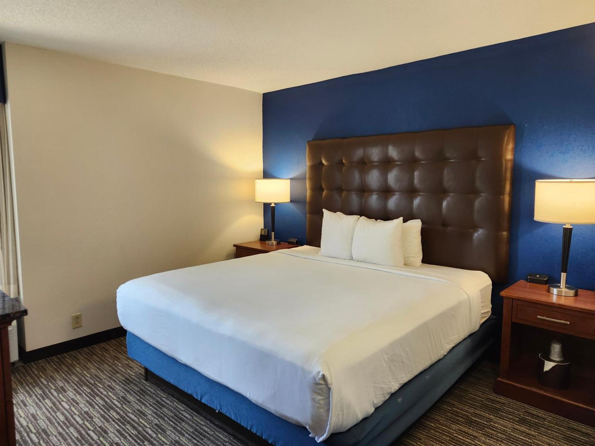 Heritage Inn & Suites St Louis Fenton, Trademark By Wyndham Esterno foto