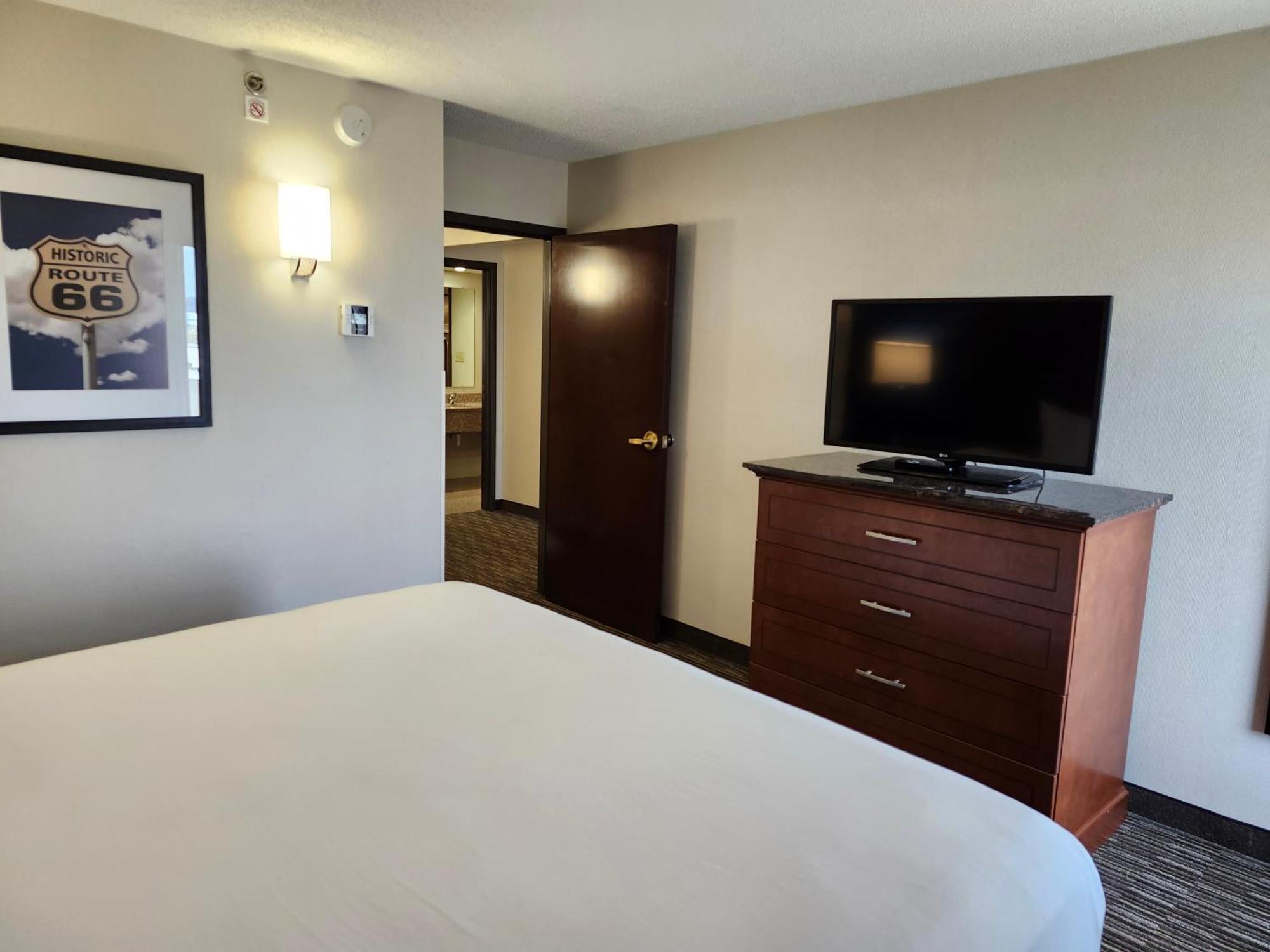 Heritage Inn & Suites St Louis Fenton, Trademark By Wyndham Esterno foto