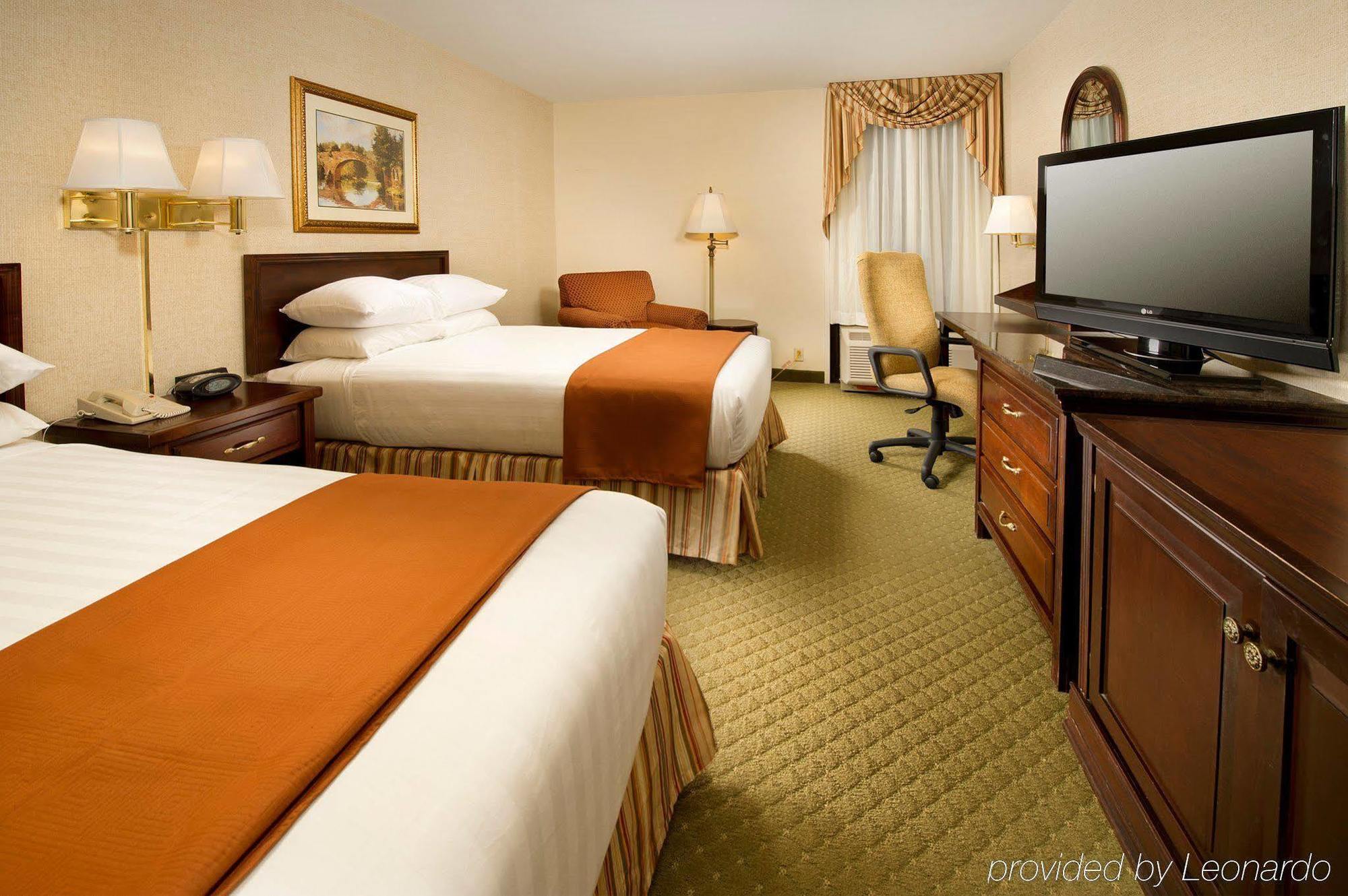 Heritage Inn & Suites St Louis Fenton, Trademark By Wyndham Esterno foto