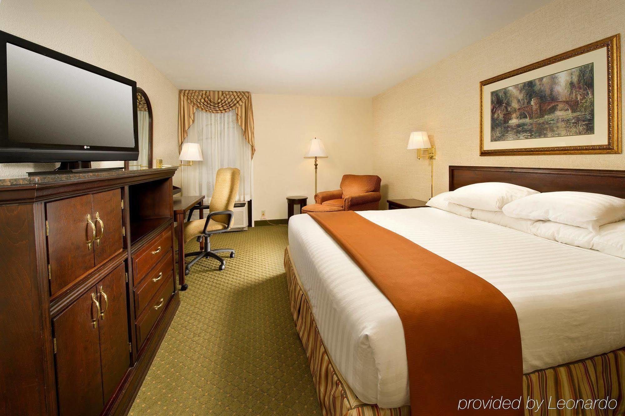 Heritage Inn & Suites St Louis Fenton, Trademark By Wyndham Esterno foto